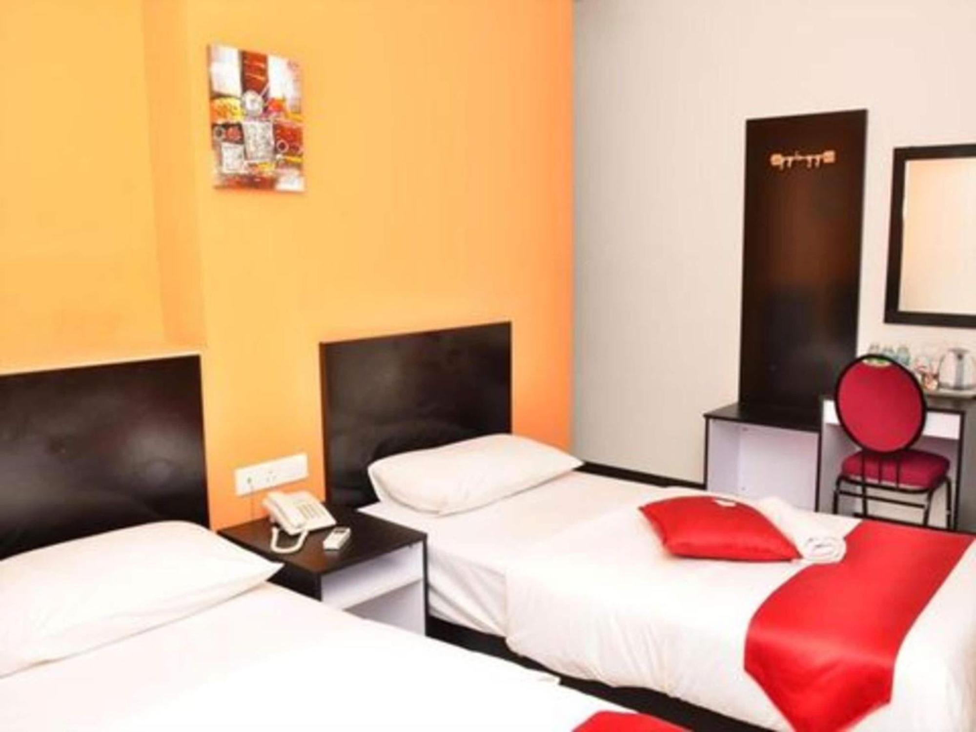 Oyo 91087 Hotel Dspark Port Klang Esterno foto