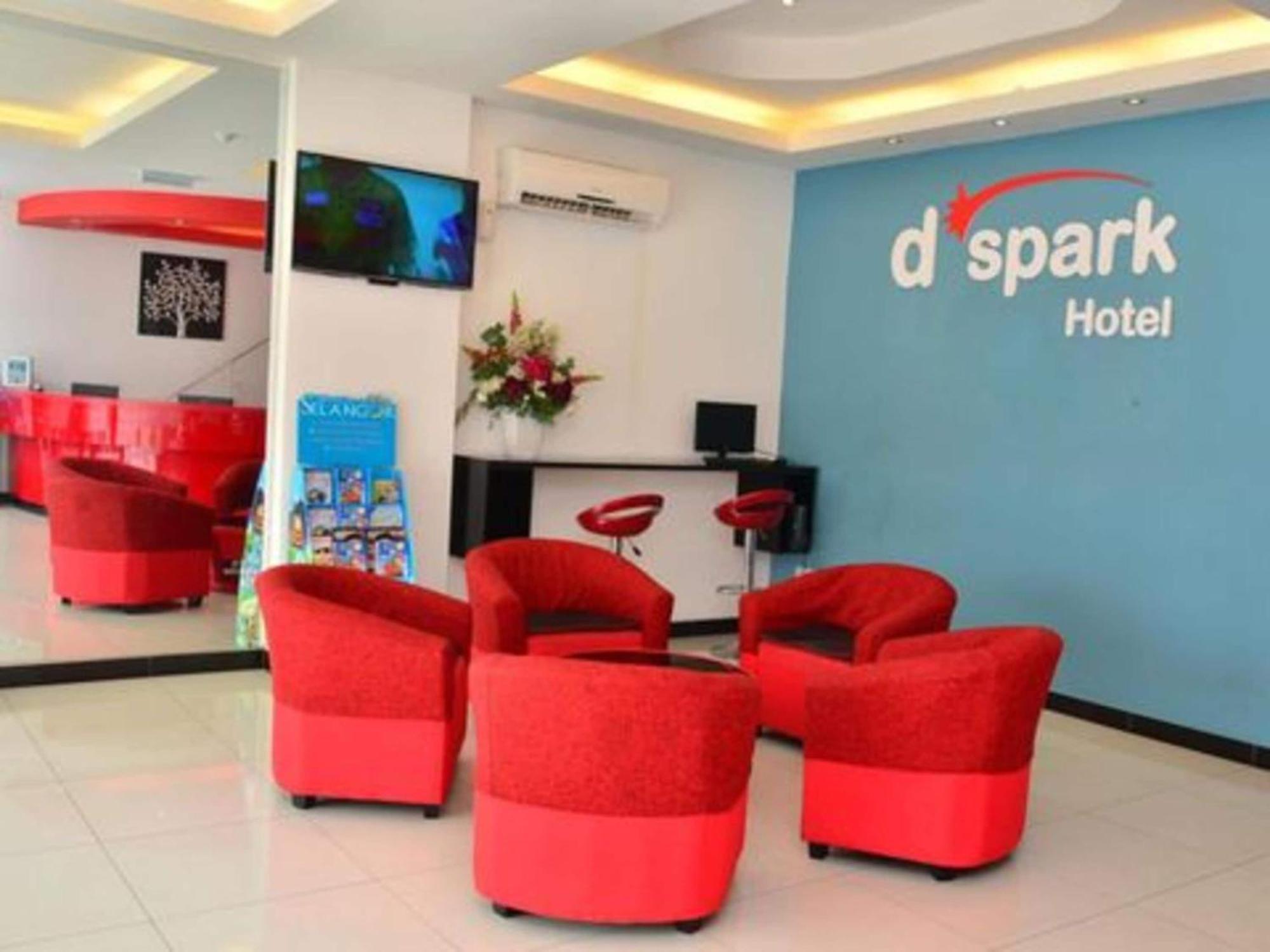 Oyo 91087 Hotel Dspark Port Klang Esterno foto
